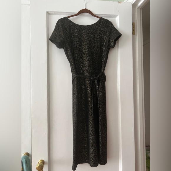 Agnes B Dress - Picture 5 of 5